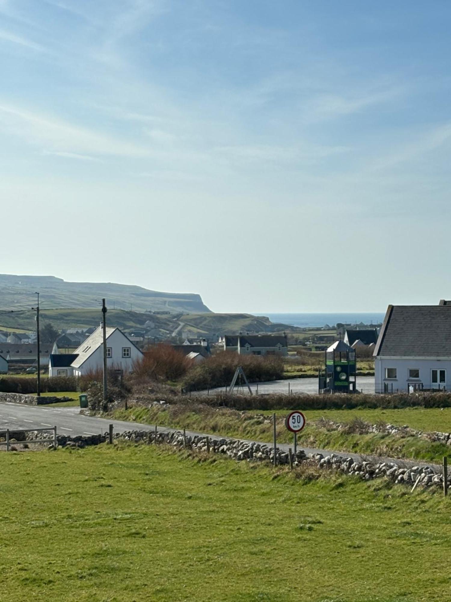 Doolin Village Accomodation Exterior photo