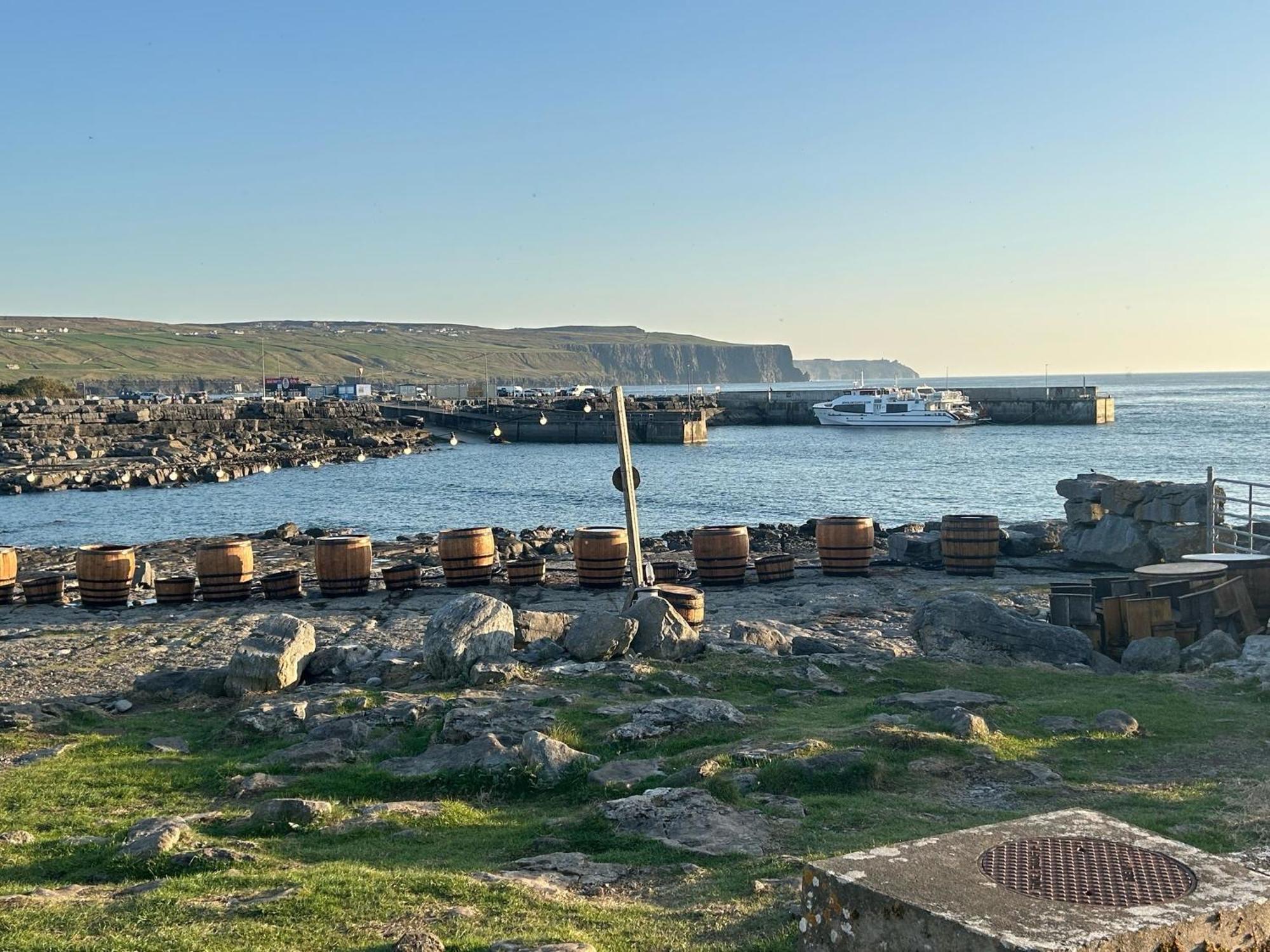Doolin Village Accomodation Exterior photo
